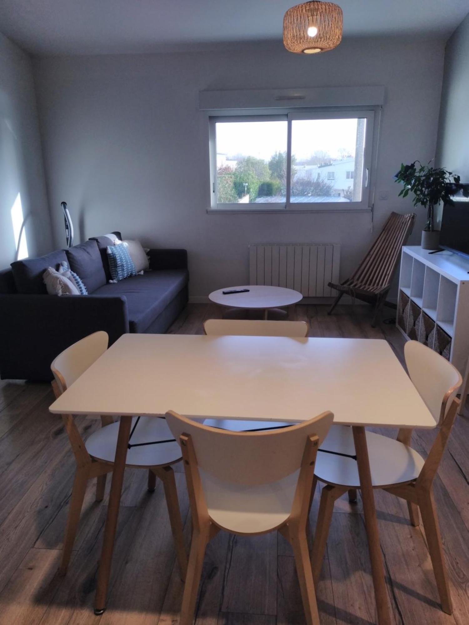 Lenie Appartement Reposant 라네스테 외부 사진